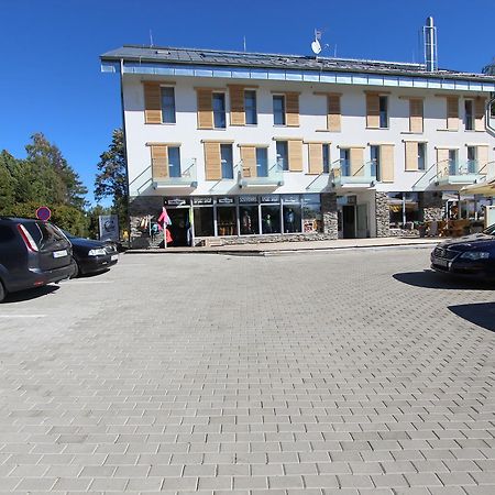 Aparthotel Belveder Tatranska Lomnica Exterior photo